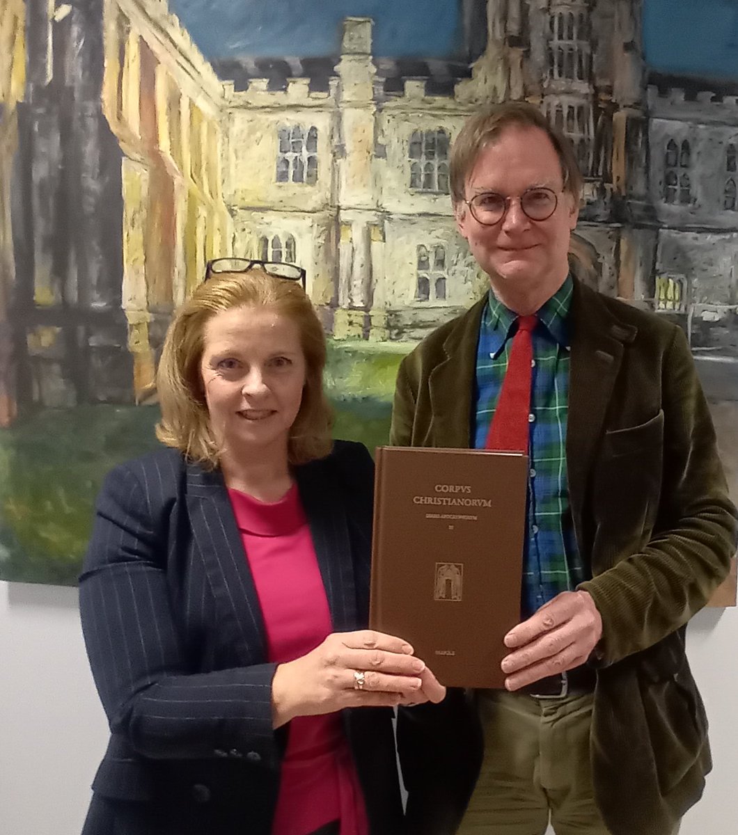 Apocrypha Hiberniae II: Apocalyptica 3 has arrived! Inside are many superb contributions. Of special pride to the Department is Dr Caitríona Ó Dochartaigh's edition and commentary on poems 153-162 of Saltair na Rann. Thanks to @Brepols for all their help!
