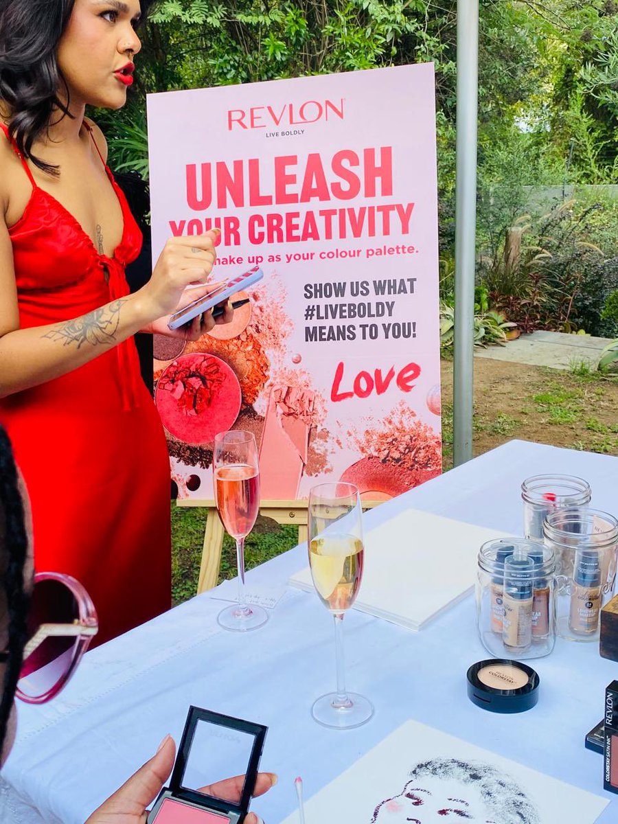 MandiisaMdunge_'s tweet photo. What a beautiful event @RevlonSA #RevlonLiveBoldly #ColorStay https://t.co/PGUoynVFde