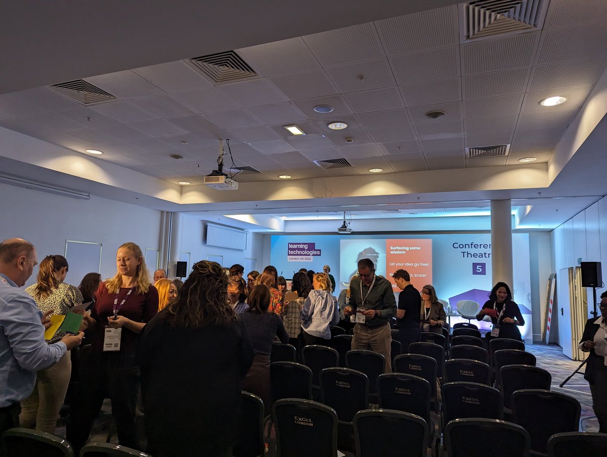 Great to see such an interactive session with @lauraoverton getting people up and moving, discussing ideas with each other and making new connections. ❓When did you last share some ideas with someone? ❓What idea did someone share with you? #lt24uk