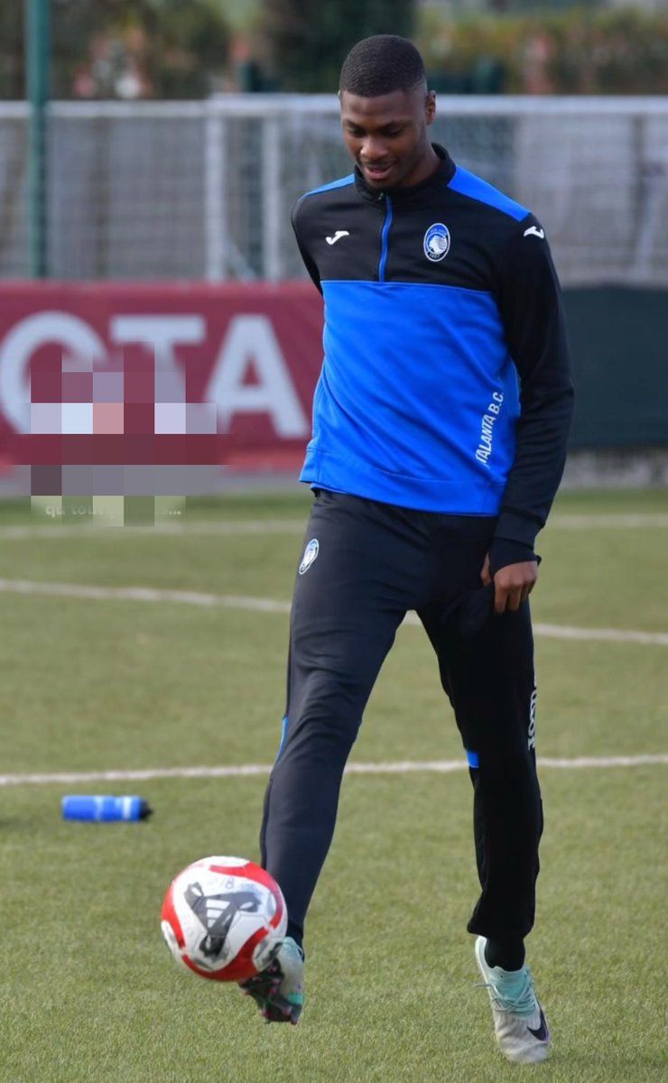 🇲🇫🇬🇳 | Alors qu'il explose tout avec les U-18 de l'Atalanta (15 matchs - 11 buts), l'attaquant français Henry CAMARA (17 ans) a décidé de défendre les couleurs de la Guinée.

Formé à Amiens, il est pressenti pour faire partie de l'équipe U-23 au mois de mai.