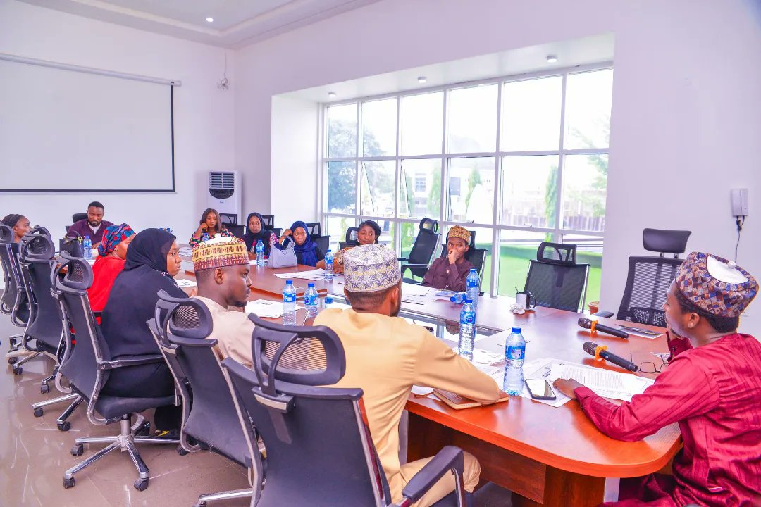 KCTA_KD's tweet photo. In our quest towards a more inclusive society, the Administrator facilitated the second edition of an empowering youth dialogue, delving into the vital theme of fostering socio-cultural integration while combatting hate, stereotyping, and discrimination. ##ItsYourCity #KCTA https://t.co/2A62SUiwgx