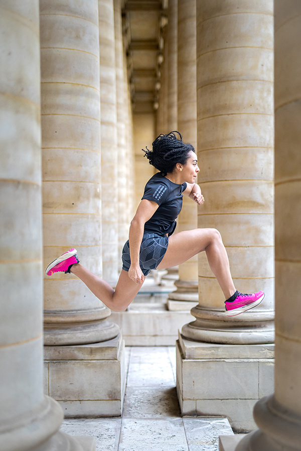 #AthlètesEnJeux | « Quand on fait du sport, on peut faire des études qui n'ont rien à voir. Je puise ma motivation dans ma famille,  je veux les rendre fiers ! » 🏃‍♀️
Aélys Gente, étudiante athlète de haut niveau à @univ_paris_cite. #Paris2024 #IlluminonsLeMondeDeDemain