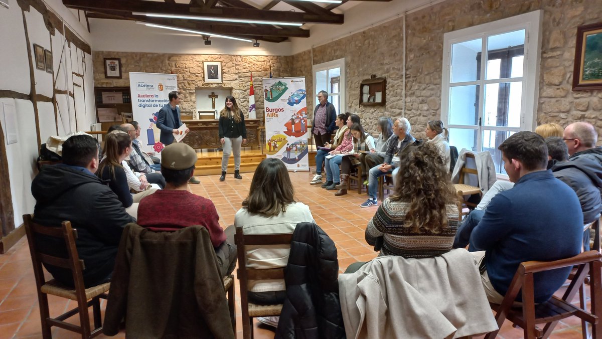 Nuevo encuentro de empresarios para generar red entre las iniciativas empresariales de la provincia. Desde Poza de la Sal, ¡muchas gracias a todos los asistentes!