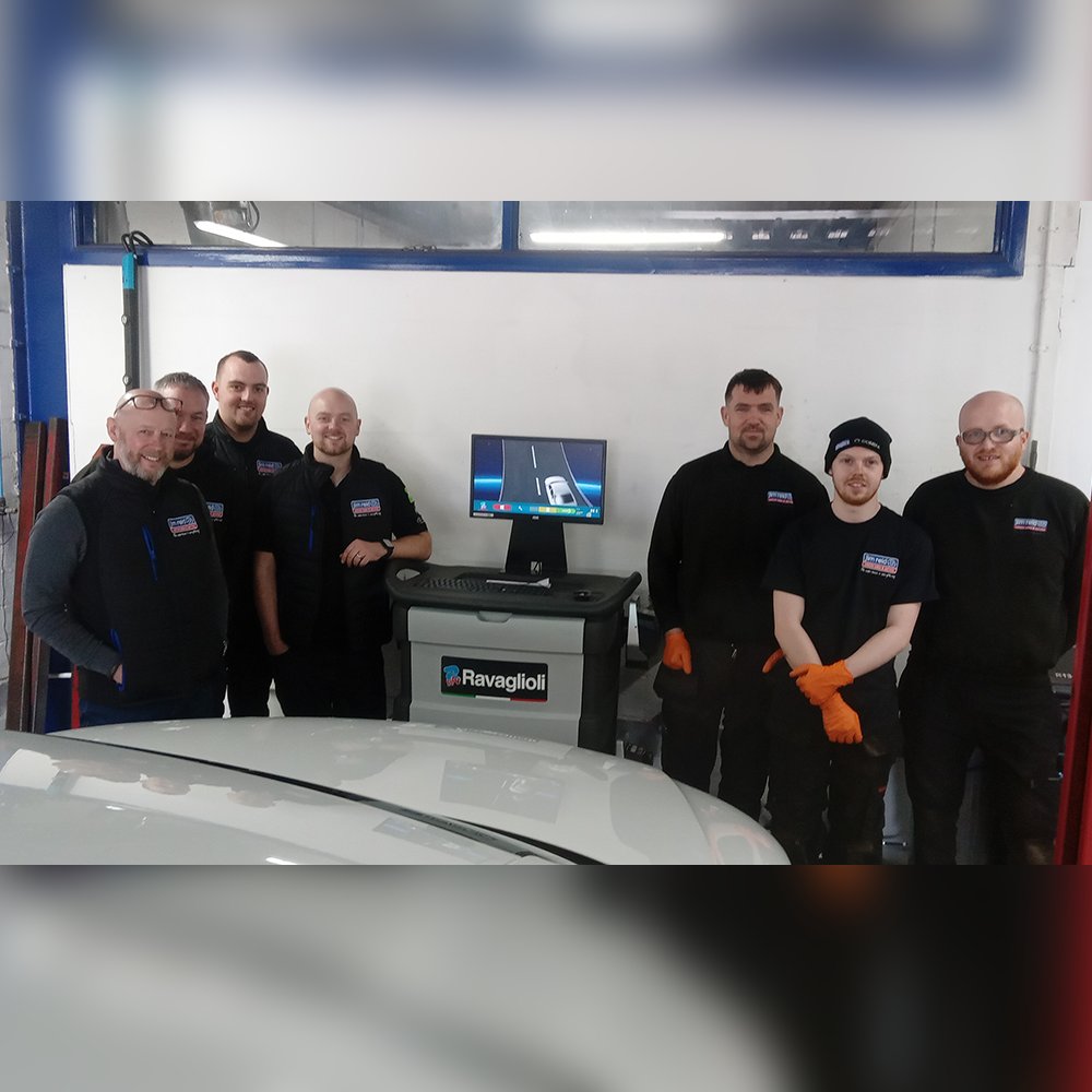 HickleysLtd's tweet image. Another happy customer! The guys at Jim Reid Vehicle Sales &amp;amp; Service were happy to receive installation and training on their new Ravaglioli wheel alignment system last week! Sold via Motor Parts Direct Ltd
#WheelAlignment #Ravaglioli #HappyCustomer