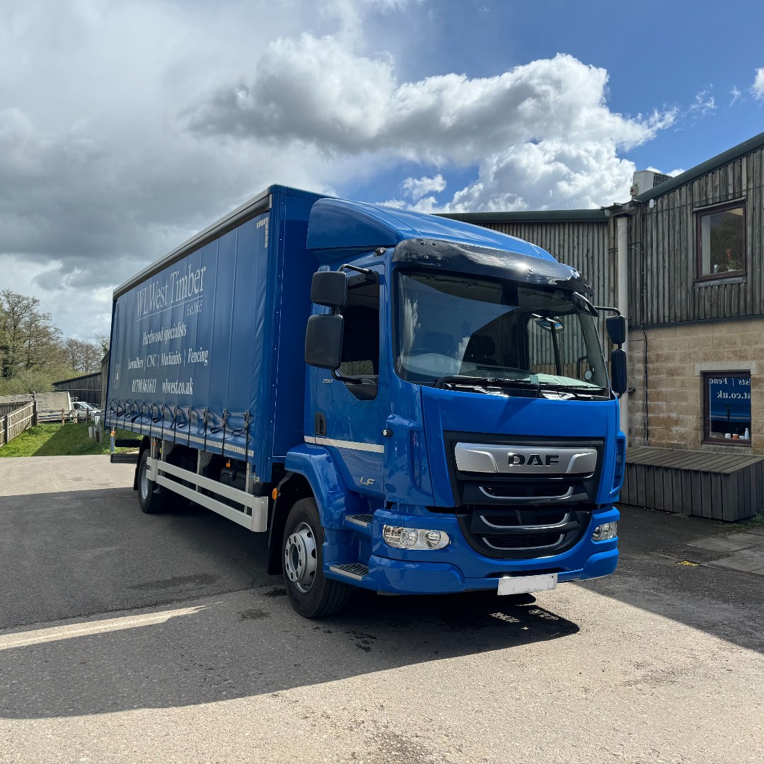 WLWESTSONS's tweet image. 🚛Our brand new lorry -  fresh on the road today! 
😀Providing a personal delivery service to our customers across the South East.
Contact us for all your hardwood needs - email: sales@wlwest.co.uk or call: 01798 861611
#lorry #sawmill #timber #CNC