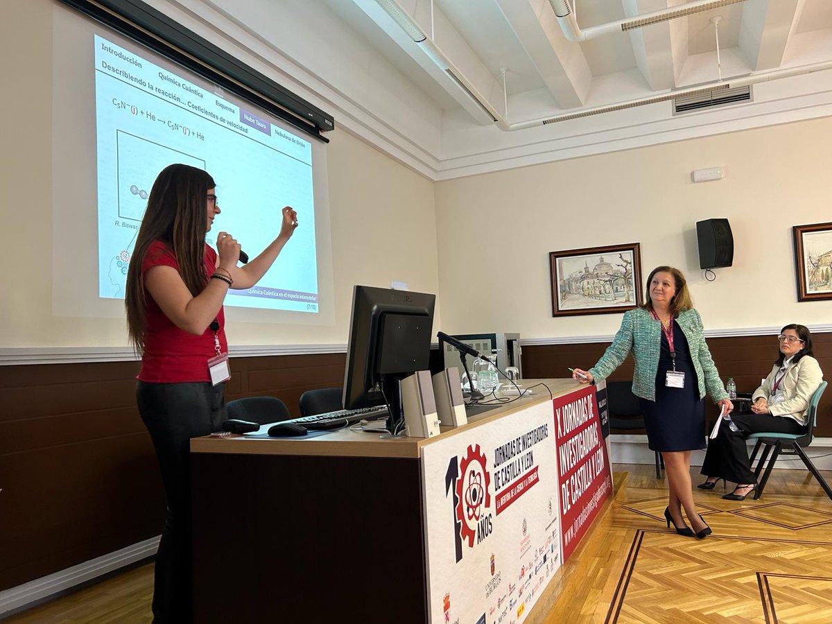 agenciaDiCYT's tweet photo. 👩‍🔬Inauguración de @Cientificas_CYL: "Las investigadoras de Castilla y León reivindican el papel de la mujer en el mayor evento científico anual de la comunidad".  

🔗https://t.co/kffm6ybX5O https://t.co/AnqGZ5FnLF