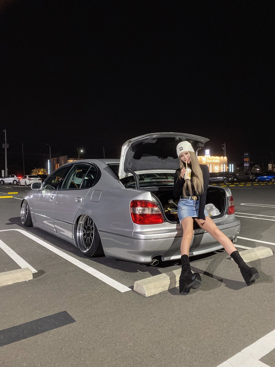 ____90c's tweet photo. スタバ🥤🥤 https://t.co/xb6vPJXXT9
