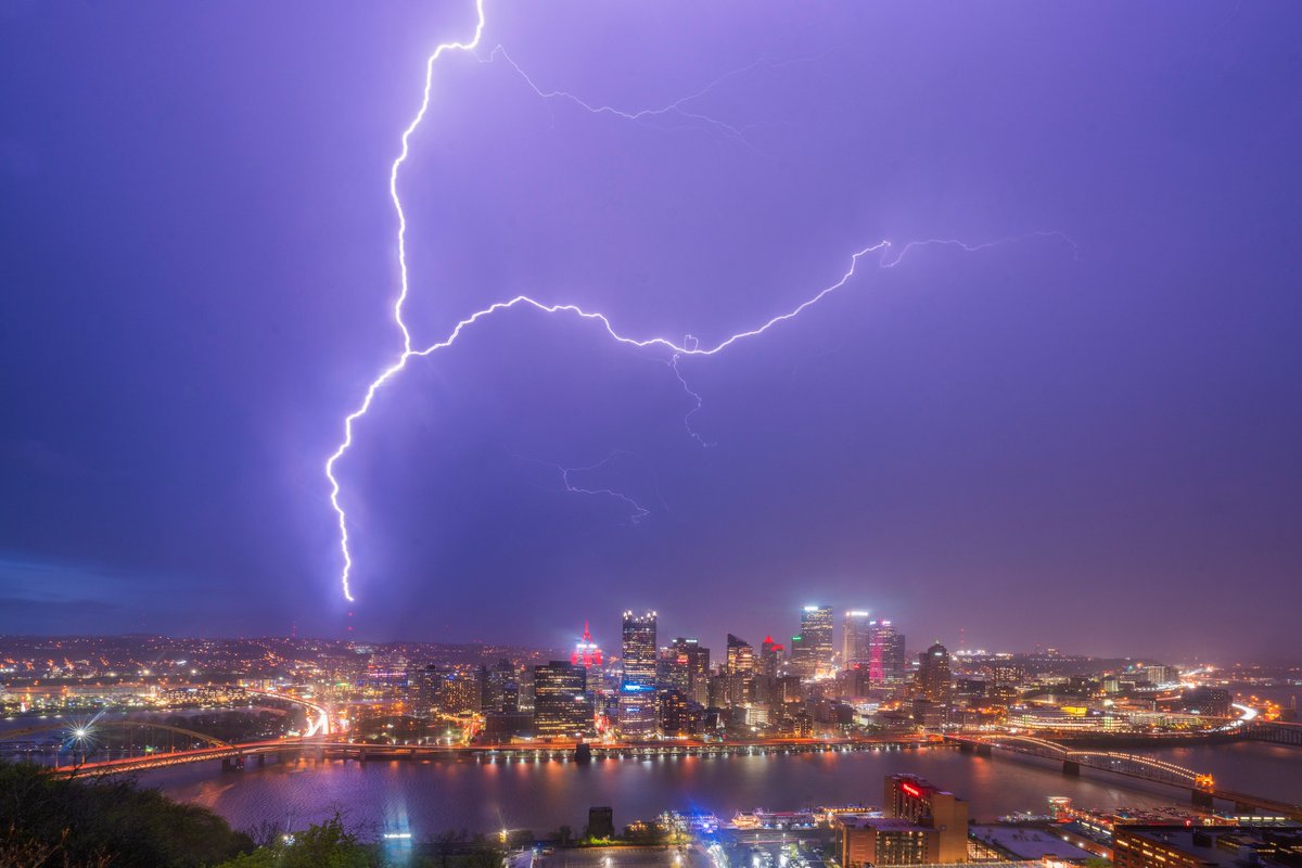 This might be the most perfect lightning strike to go with the #Pittsburgh skyline that I've ever shot: it literally looks like the three rivers around the city. While I have large strikes from last night that I'll be sharing, this one was too cool not to share first.