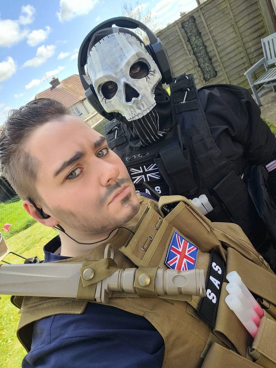 PlagueTea's tweet photo. Finally finished my Soap Cosplay! 

@neil_ellice 
#CallofDuty #Soap #soapghost #CODMW3 #codmw2 https://t.co/bbxhK05Iux