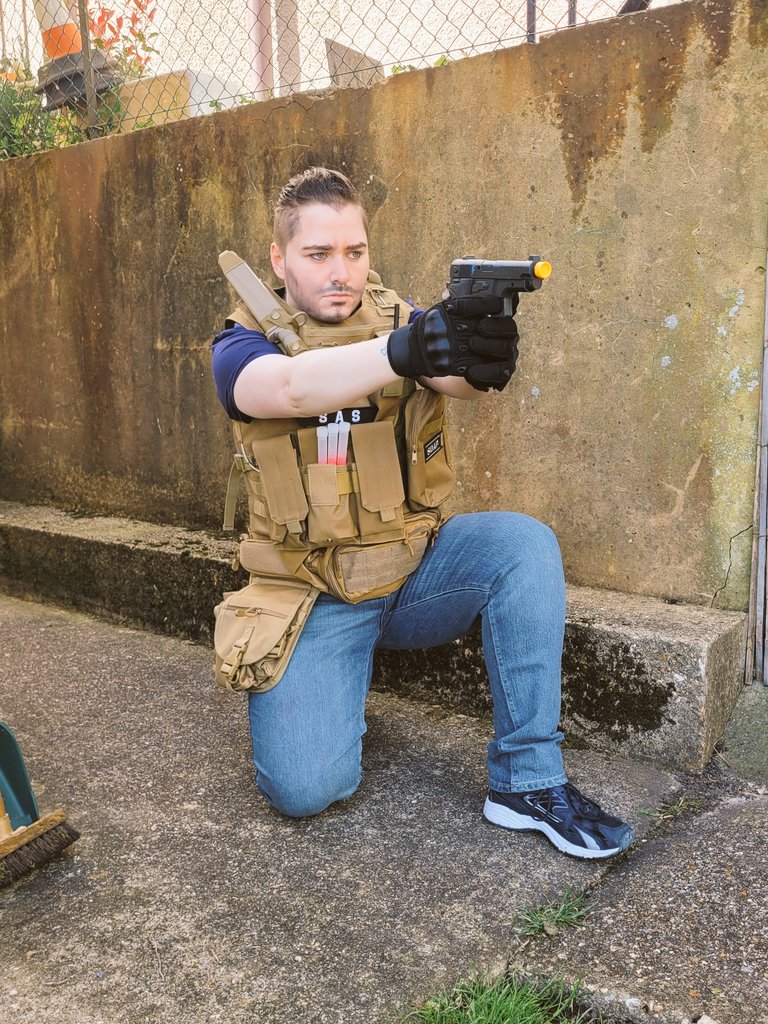 PlagueTea's tweet photo. Finally finished my Soap Cosplay! 

@neil_ellice 
#CallofDuty #Soap #soapghost #CODMW3 #codmw2 https://t.co/bbxhK05Iux