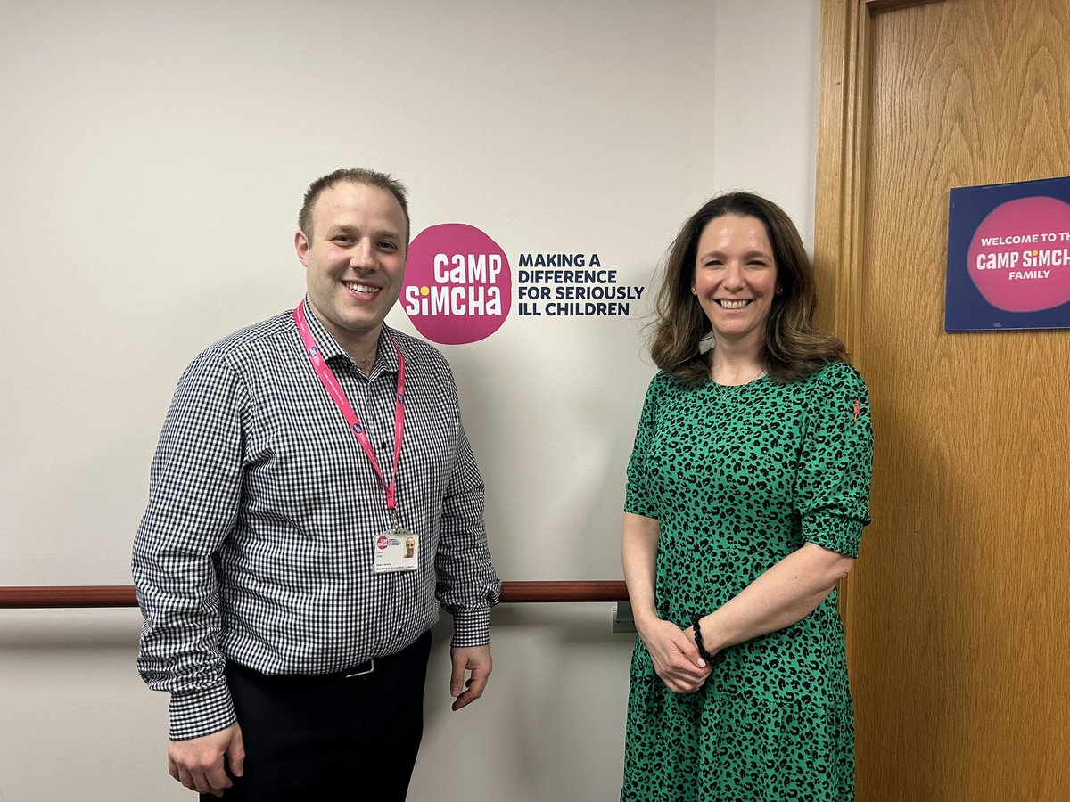Camp Simcha UK (@campsimchauk) on Twitter photo Thank you to Abi Warren, Practice Educator from the Palliative Care team at <a href="/GreatOrmondSt/">Great Ormond Street Hospital for Children</a> , who came in to meet our chief executive Daniel Gillis along with our services and family liaison officers team this week.
Abi gave them an overview and deeper understanding about Thank you to Abi Warren, Practice Educator from the Palliative Care team at <a href="/GreatOrmondSt/">Great Ormond Street Hospital for Children</a> , who came in to meet our chief executive Daniel Gillis along with our services and family liaison officers team this week.
Abi gave them an overview and deeper understanding about
