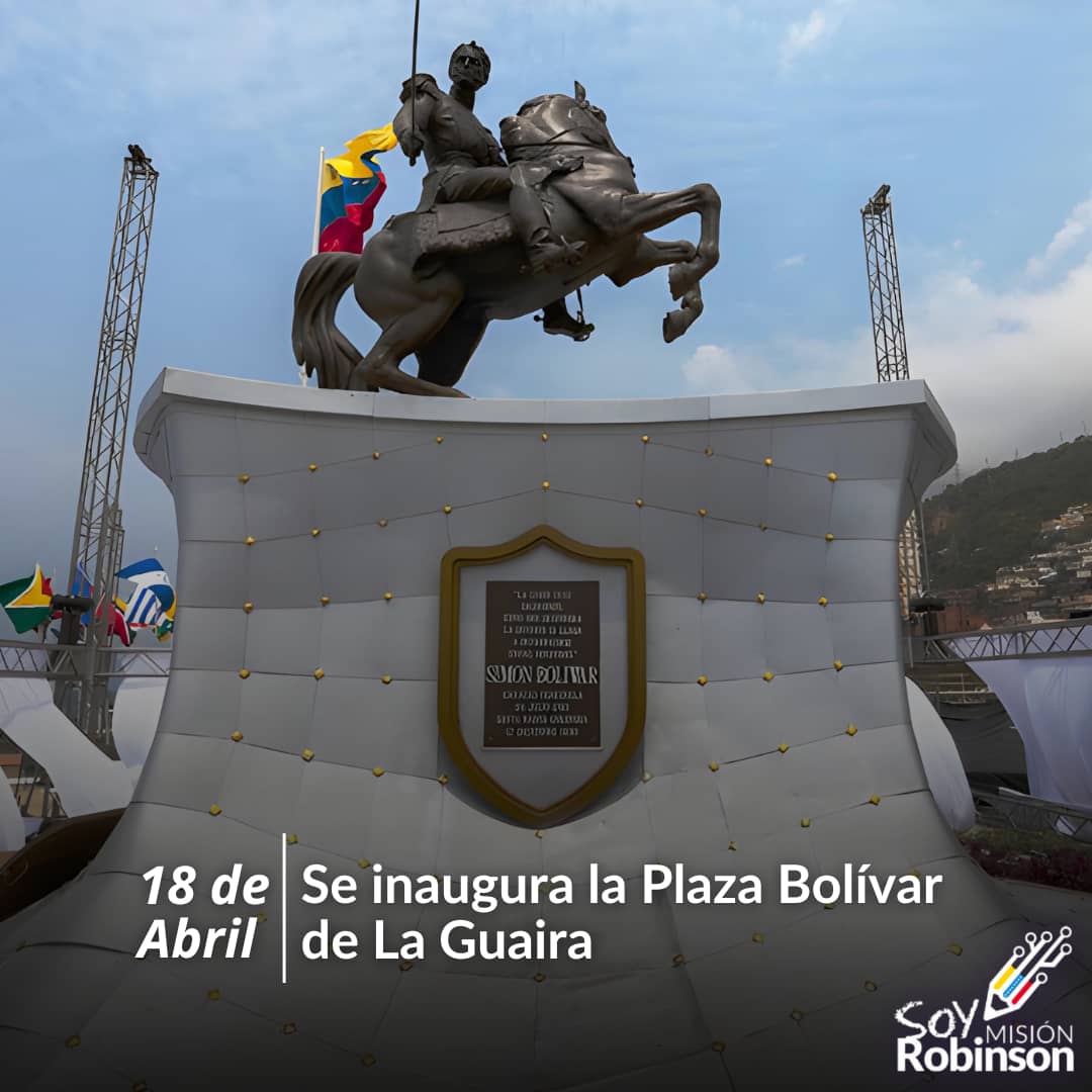 #Hoy || Se inaugura en el 2017 la Plaza Bolívar de la Guaira, la más grande de toda Venezuela y del Mundo, desplazando a la Plaza Bolívar de Maracay de 320 metros de largo y 106 metros de ancho. #BloqueoCero @NicolasMaduro @_LaAvanzadora @Sociabolivarian