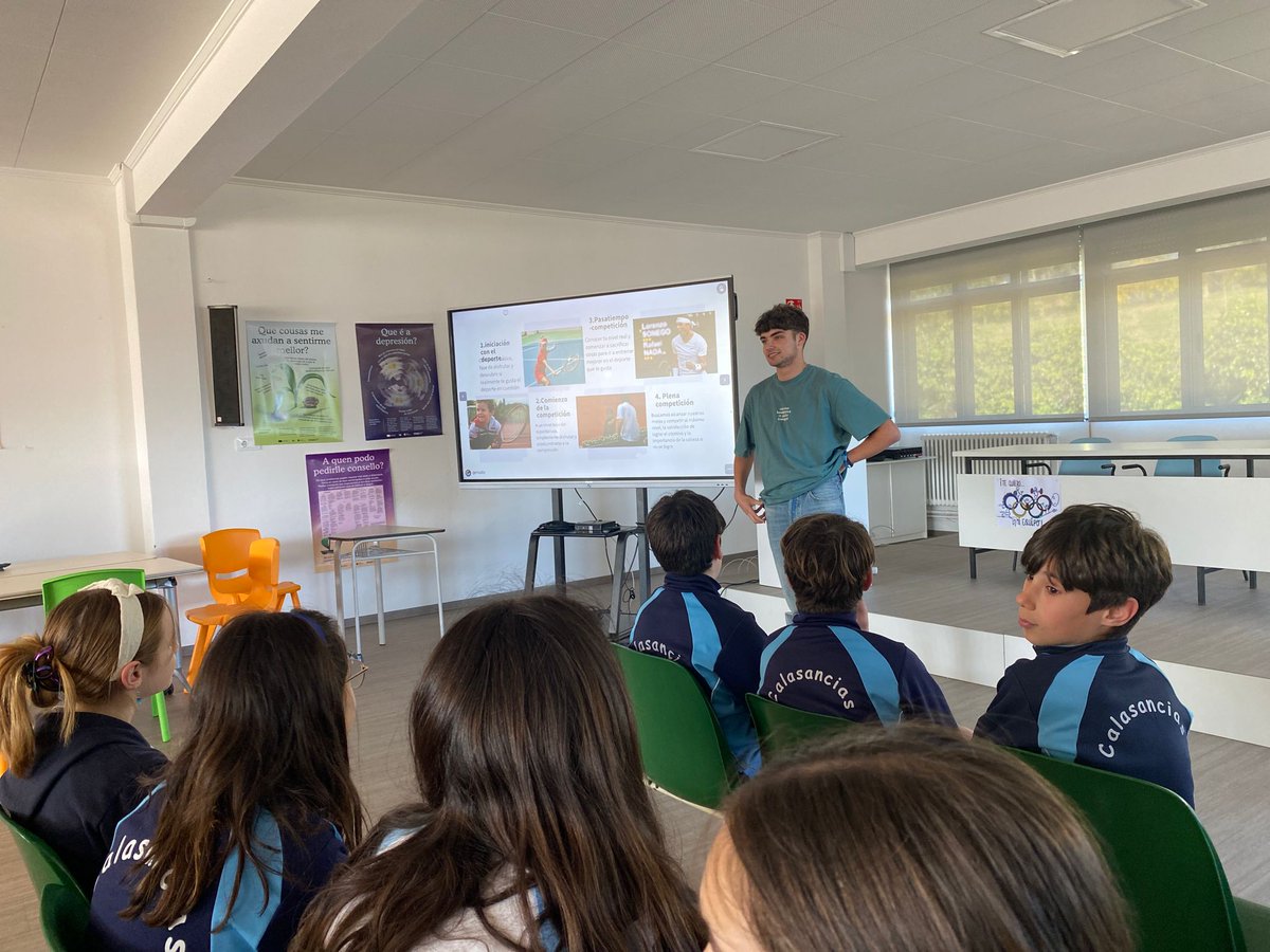 CalasanciasCoru's tweet photo. Alejandro, alumno de #BAC, falou cos 👧👦 de 6° de #EducaciónPrimaria sobre a súa #vocación como 🎾 profesional. Grazas, encantounos escoitarte, estamos moi orgullosos de ti 😍
#SomosCalasancias
#CalasanciaMenteFelices
#TeachingForLife
#K_Damos
#CalasanciandoLaVida https://t.co/pNlUgHWfq0