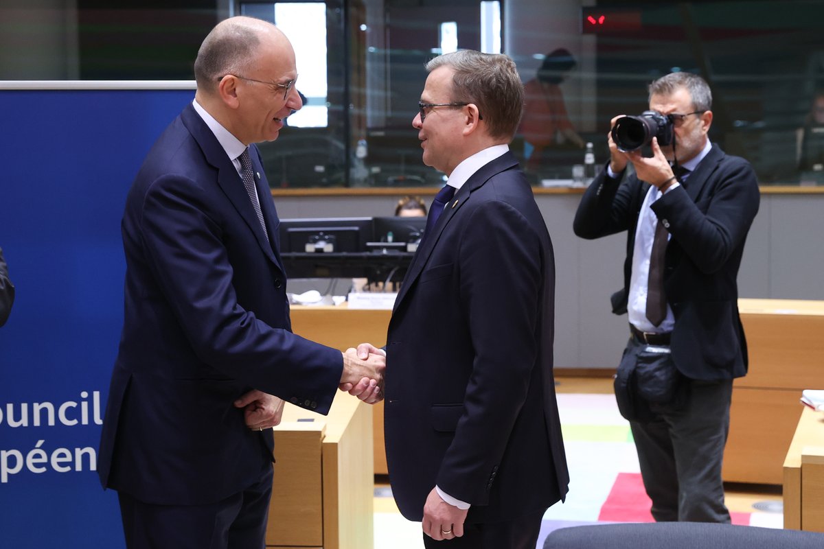 The Special #EUCO has come to an end 🇪🇺. EU leaders adopted conclusions on: 🔹Ukraine 🇺🇦 🔹The Middle East 🔹Türkiye 🇹🇷 🔹a new European #Competitiveness Deal PM @PetteriOrpo represented 🇫🇮. Main results👇 consilium.europa.eu/en/meetings/eu…