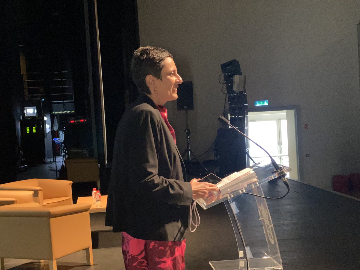 Concluimos la jornada del evento con Kissy Chandiramani. ¡Gracias a todos los asistentes por acompañarnos un año más!