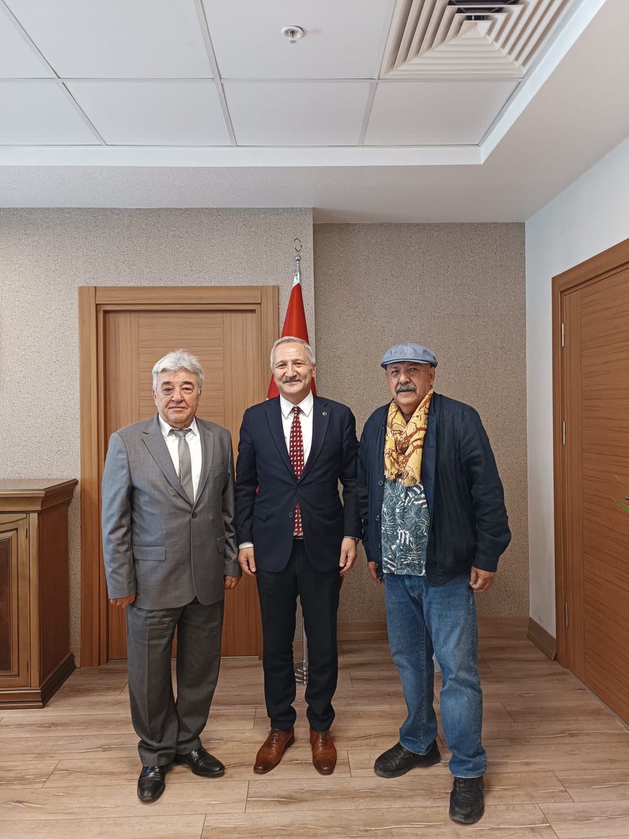 Genel Başkan Yardımcımız Prof Dr Ahmet Selim Yurdakul Beyi ziyaret ettik Allah yar ve yardımcısı olsun