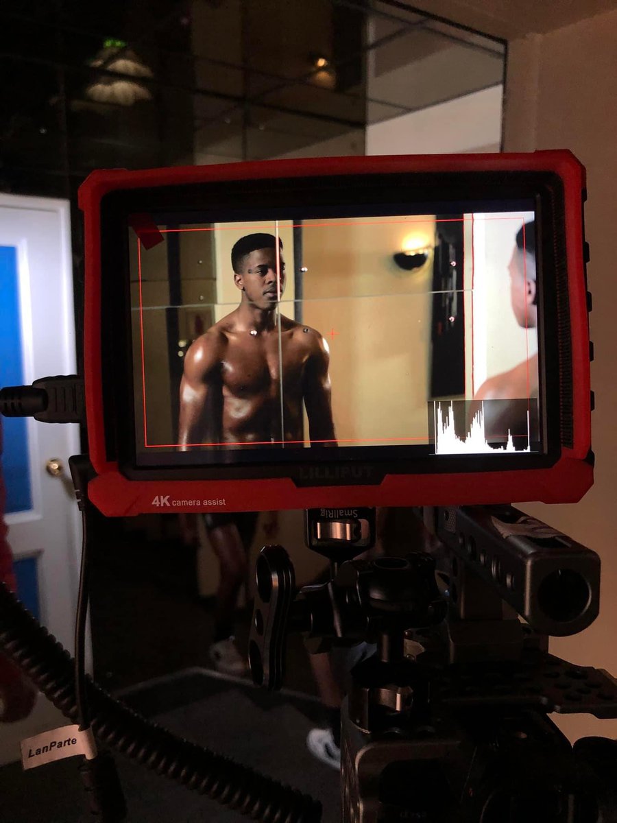 be_hot2's tweet photo. It’s THTBS day 🎉

Catch Kumkani tonight at 10 PM only on @Official_SABC1 

#Umjolo_Lowo
#THTBS
#thursdaylove
#LoveQuest https://t.co/NJnDxDEfAf