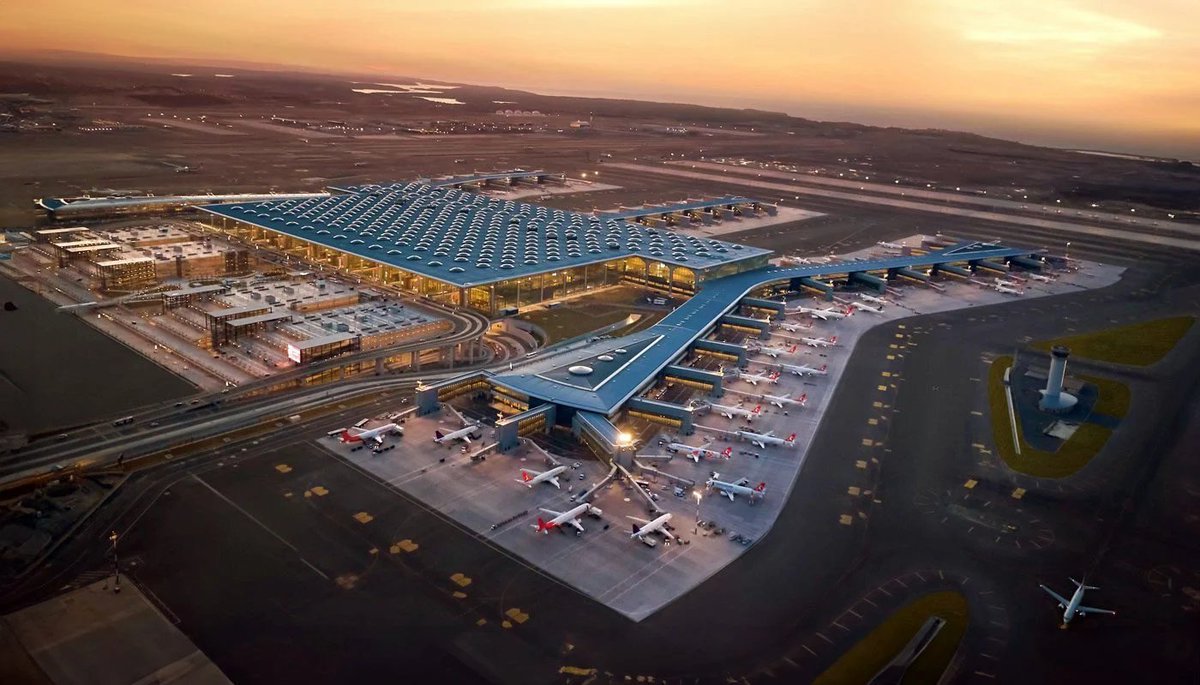 2024 yılı için dünyanın en iyi havalimanlarını sıralamasında İstanbul Havalimanı 10. sırada yer aldı. (İngiltere/Skytrax)