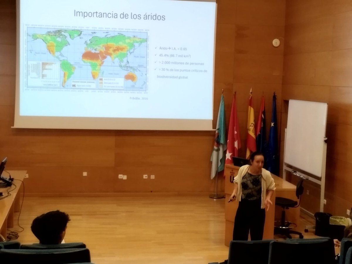 SymposiumBES's tweet photo. Para concluir la segunda jornada de #BES2024, Esther Hernández nos revela "Los patrones de percepción social de ecosistemas en el ámbito de la gestión ambiental de España" https://t.co/soA49NZqQS