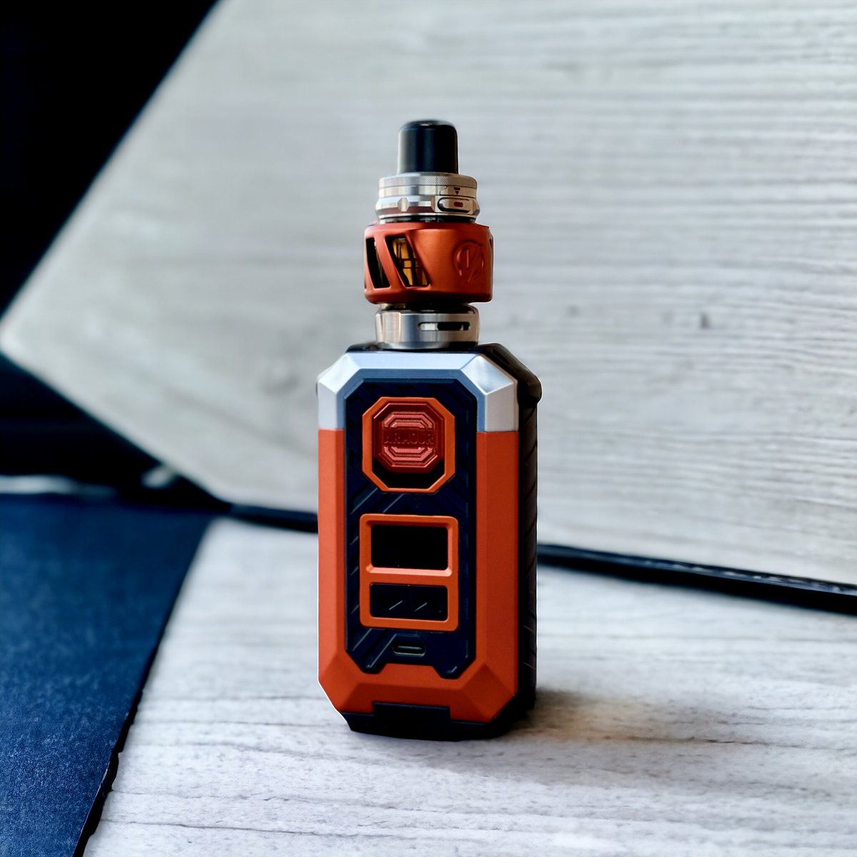 @vaporesso_ecig Armour Max Kit

#vaporesso #vaporesso_ecig #vaporesso_usa #vaporesso_global #armourmaxkit #regulateddevice #itsalifestyle 📸 @boltzcloudz