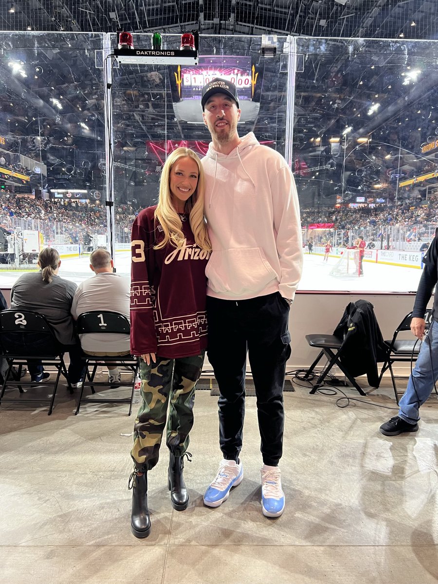 ashbrewkaminsky's tweet image. Thank you @ArizonaCoyotes for a lifetime of memories, from cheering as a kid at America West Arena to bringing my husband to his first NHL game at Gila River. We are forever grateful & forever fans ♥️