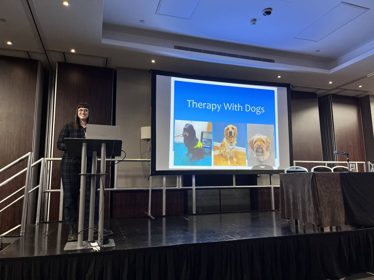 #MentalHealth Nurse, Cara Johnston, @NELFT Research suggests that the inclusion of dogs in the delivery of psychotherapy for adolescents may have a positive effect on outcomes for young people experiencing #anxiety #CAMHSOFE