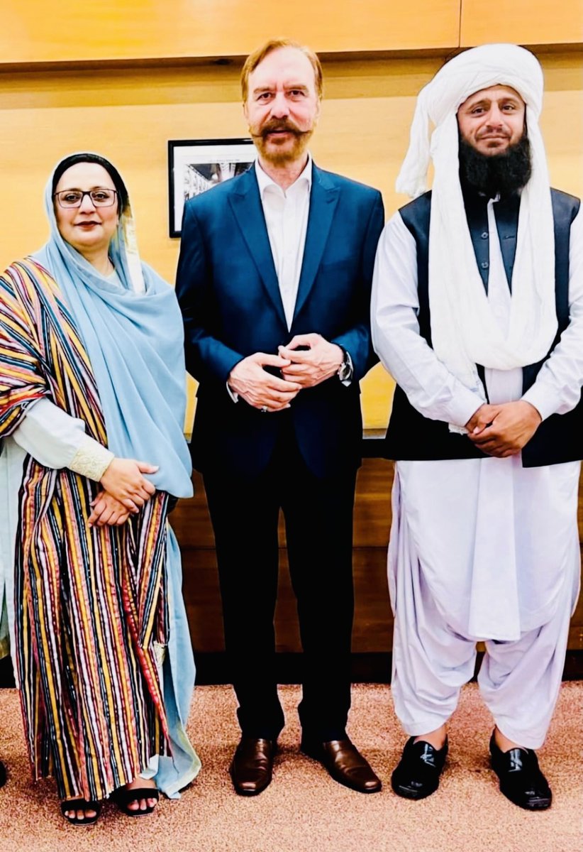 The United Nations former Expert Adviser on Human Rights, Mr Ansar Burney, Social Activist, Mr Inam Ullah Mengal and Human Rights Activist, Dr Shazia Soomro MNA at Quetta …