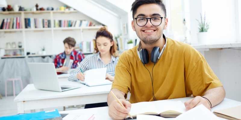 meritmeter's tweet photo. Are you a College Student and looking for best Headphones Online.

Meritmeter presents unbiased reviews to aid students in finding the best headphones. The top five selections cater to various preferences and budgets.
Visit now: https://t.co/k8nE9oNoG9
#headphones https://t.co/N0cc3WzvNU