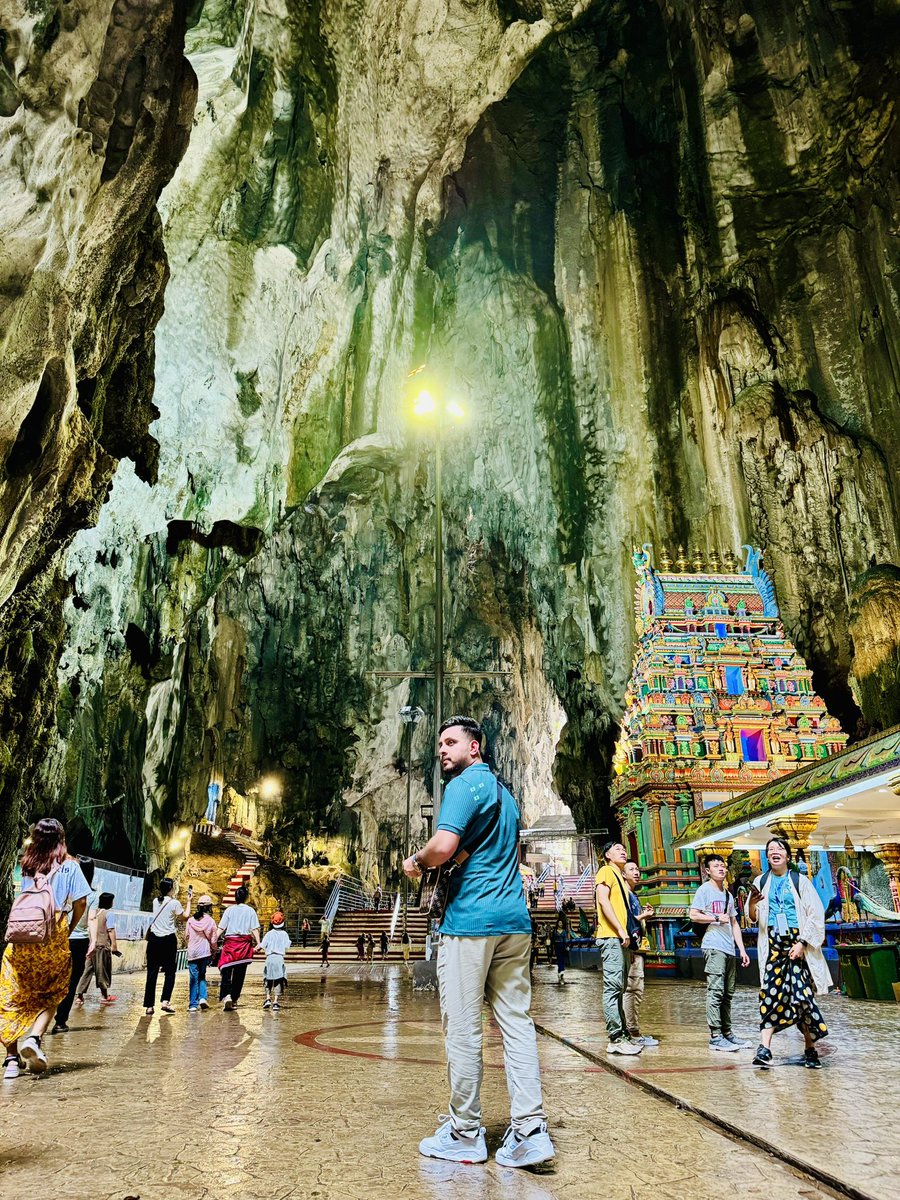 Batu Caves 🌻♥️ MALAYSIA 🇲🇾 #TravelGoals