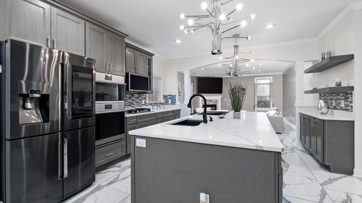 'Explore the top trends shaping kitchen remodeling in VA! From smart storage solutions to sleek finishes, discover the latest innovations that can transform your space. 
eahomedesign.com/kitchen-design… 
.
.
.
.
#KitchenRemodeling #VA #Trends'