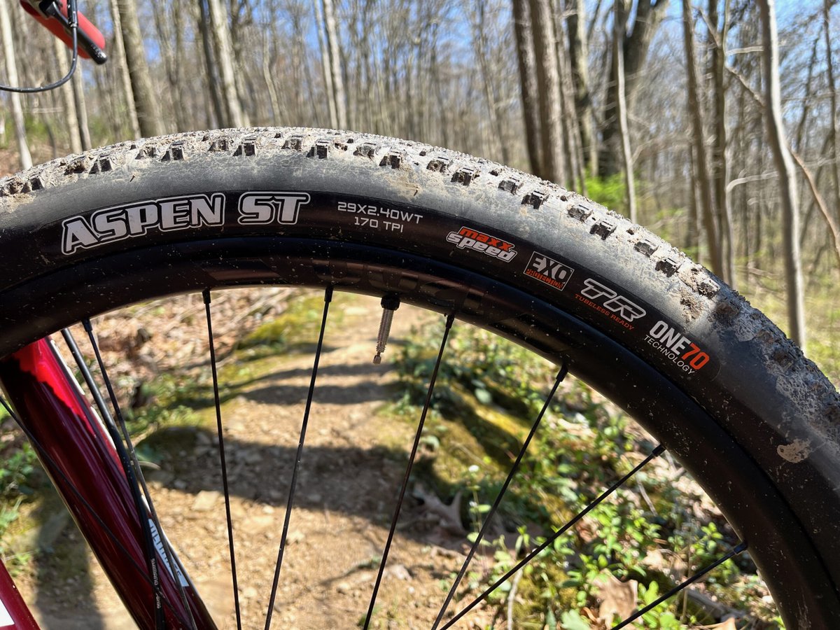 Review: Maxxis Aspen ST Team Spec Was Worth the Wait bikerumor.com/review-maxxis-…