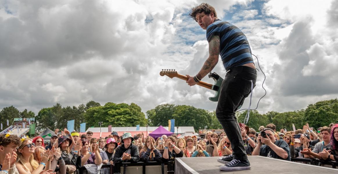 This spring and summer will see a sizzling line up of festivals taking place across Preston offering a wide mix of arts, culture and music events, which are sure to keep you entertained! 🎉🎵🎭 🔗Read the ultimate guide to Preston's festivals here: pulse.ly/fkhv1tvkvw