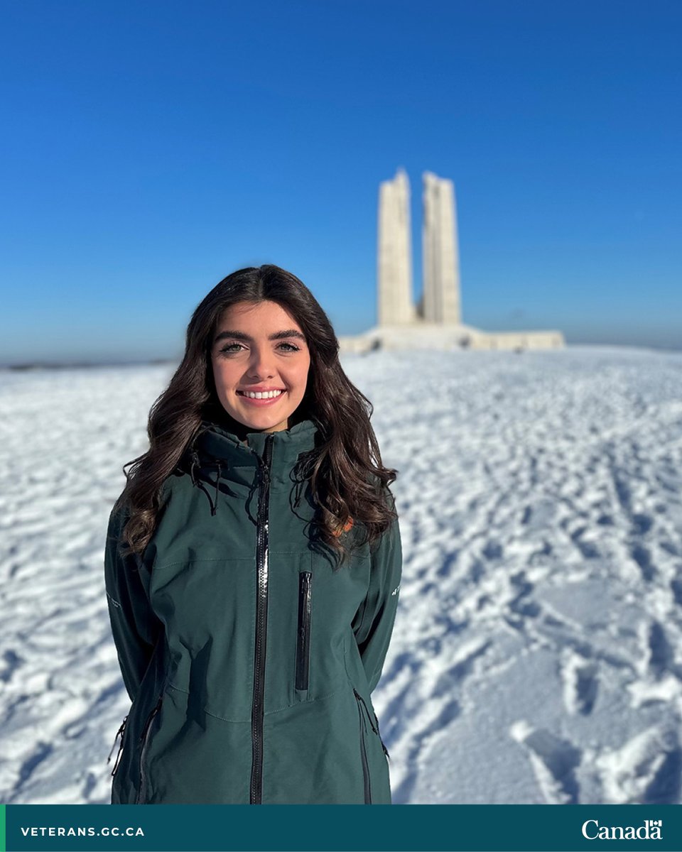 VeteransENG_CA's tweet image. Allison is a #StudentGuide at Canada’s National Historic sites in #France. For her, commemoration means preserving history and sharing it across generations.
Discover this program: ow.ly/3Zbr50RgjaO
#CanadaRemembers