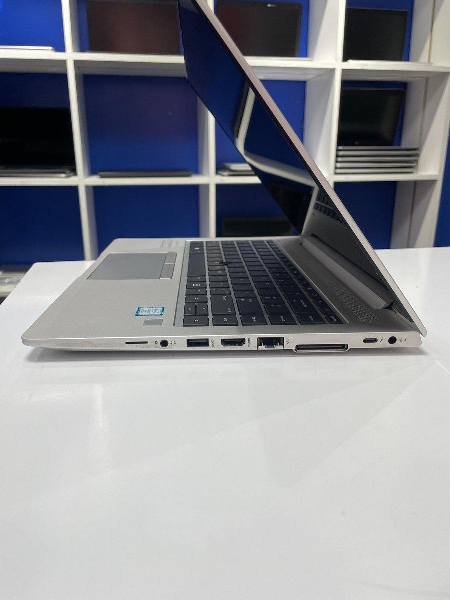 HP Elitebook 840 G5 8th Gen touchscreen at 50,000 Kshs Has Processor Intel core i7 with a Base speed of 1.90ghz speed up to 4.5ghz. Backlit keyboard Screen size 14 inches Storage 16GB RAM/512GB SSD Windows 10 Pro and office installed 📞0717040531 Military Police Apply Now Raila…
