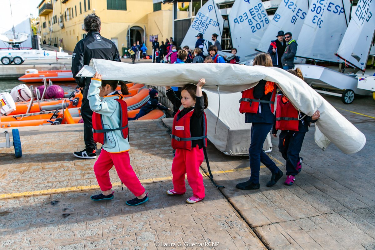 RCNPalma's tweet photo. El RCNP lleva su campaña en defensa de su concesión al Salón Náutico Internacional de Palma. Pásate por nuestro stand y únete al #CompromisoRCNP. ➕ info 👉🏻 https://t.co/92Q0XKUNct https://t.co/P2WNp5xgYl