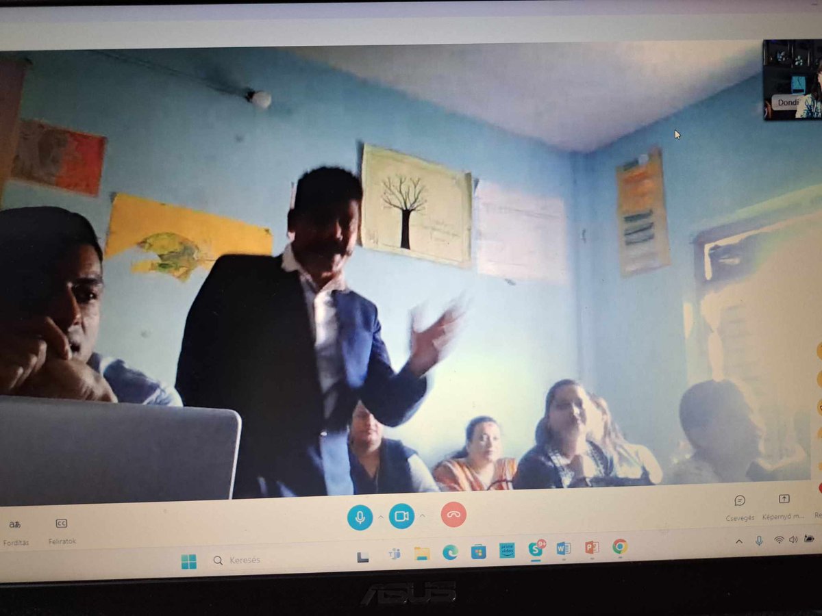 dondi64's tweet photo. It was a great honor  to join a Nepali teacher training session, we played  Mystery Geography Game with the teachers.
Thanks : Bibash Thapa
https://t.co/QA7YmA1nE1
#collaboration #mysterygeographygame #miexpert #miedu #skype #online #onlineeducation #education #hungary #nepal https://t.co/Fg5vSTzMYn