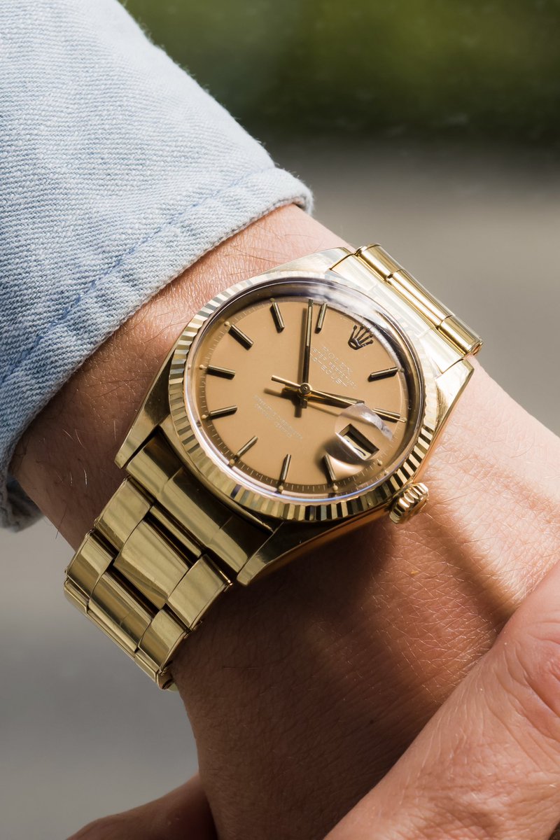 Finds. A ‘Havana’ dial 1601 Datejust. Some Datejust simply are more interesting than others, and this dial with a rivet Oyster somehow feels about as Castro-cool as a 1601 could possibly be. Partially ghosted dial text that shows that way in certain lighting conditions. Quite an