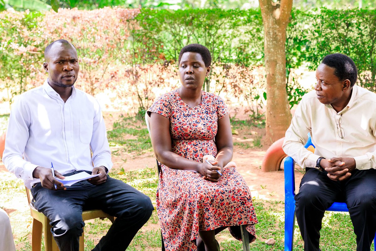 During our school visits, we engage with teachers. We believe they play a crucial role in ensuring access to quality education for all. With their dedication and passion, teachers create inclusive and supportive learning environments, making education accessible to every child📚