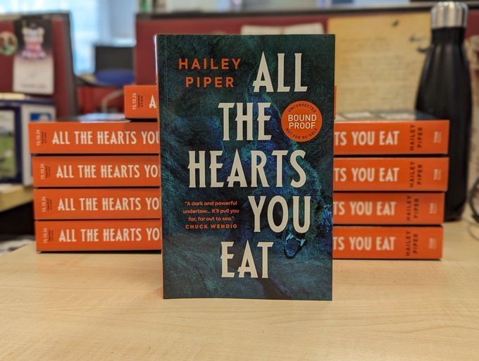 Eat your heart out—ARCs of ALL THE HEARTS YOU EAT have arrived at the Titan office! 🤩 They're beautiful, and toothy, and I can't wait to hold one thumping in my hand 🫀 coming October 15 from Titan!