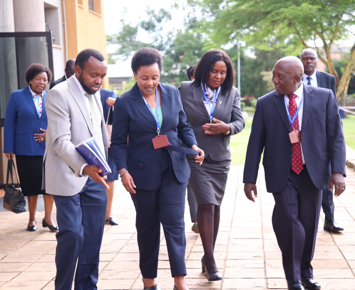 DCJ Philomena Mbete Mwilu delivered the keynote speech for CJ Martha Koome at the Annual Mediation Summit on Employment Disputes in Nairobi. Later, in Naivasha, she addressed ELC Judges at a training on environmental law, urging them to always uphold the Constitution.