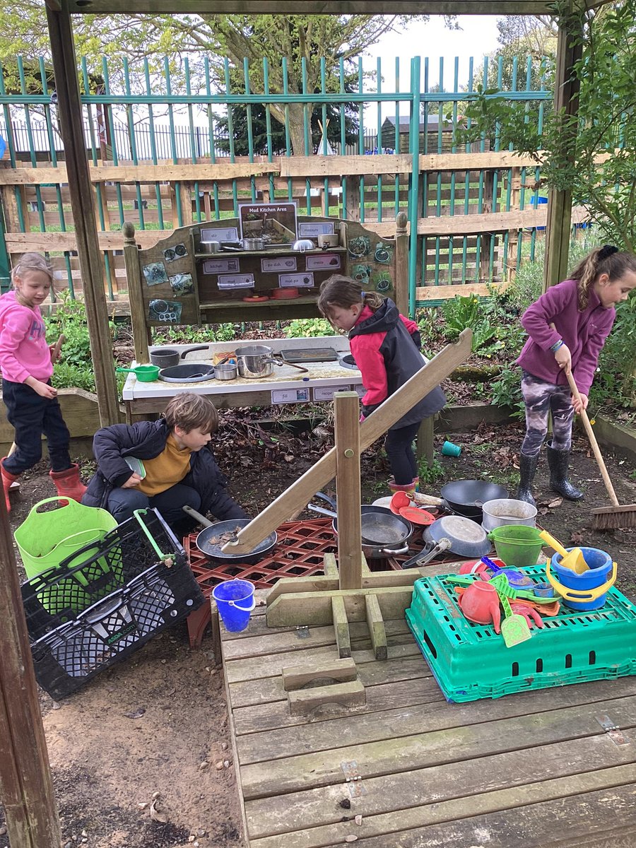 Lunchtime volunteers helping keep our school tidy. Well done team!