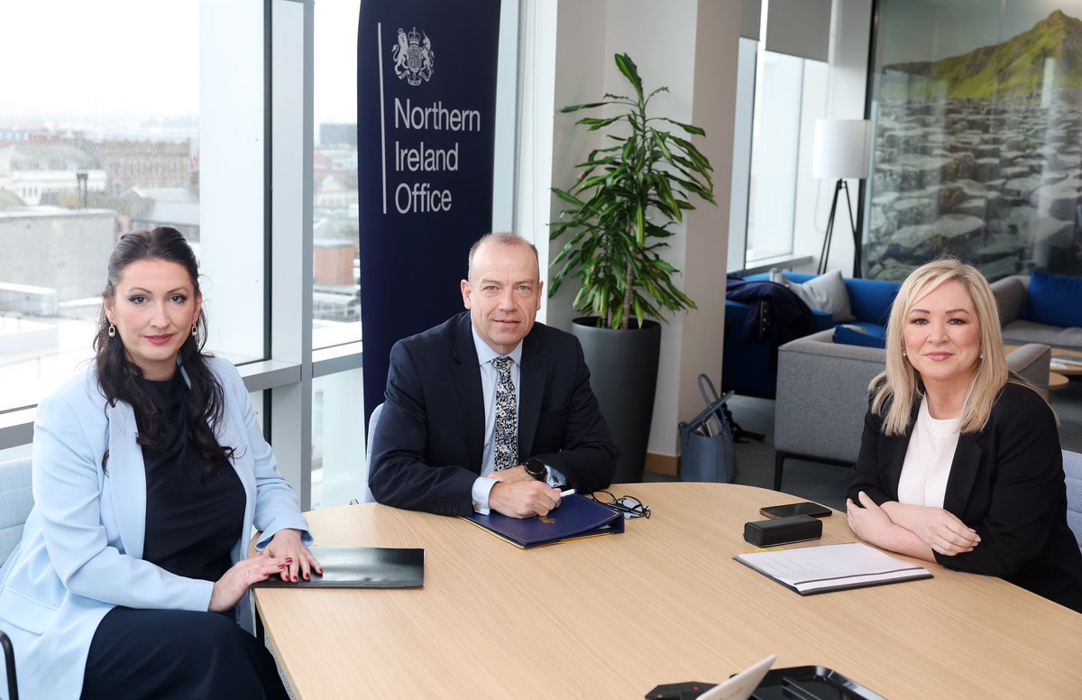 Great meeting with @moneillsf and @little_pengelly this morning. With the Executive back up and running, we now have the opportunity, the means, and the responsibility to deliver a better future for all the people of Northern Ireland.