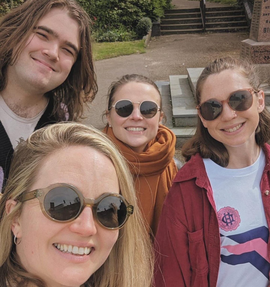 Gemma Sutton tweet media