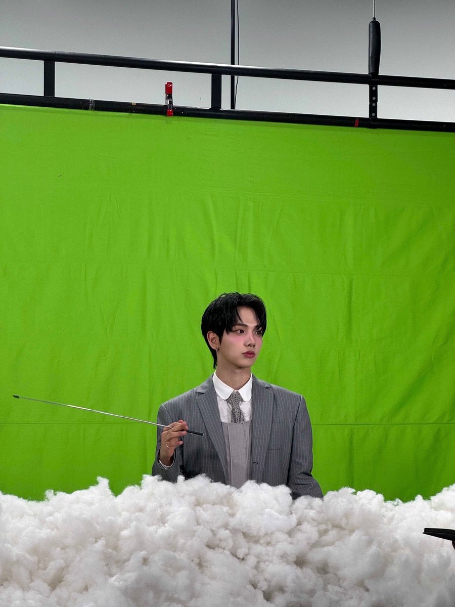 지구 바람 불
#BOYNEXTDOOR
#BOYNEXTDOOR_EWF 
#명재현 #보이넥스트도어
#JAEHYUN