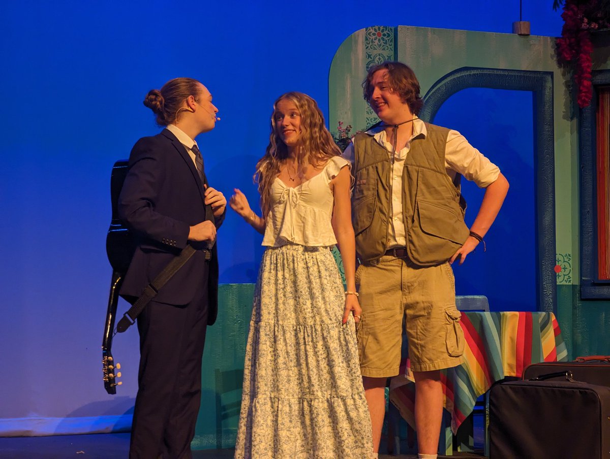 Don't miss Mamma Mia this weekend! Tickets on sale at FHSDrama.booktix.net