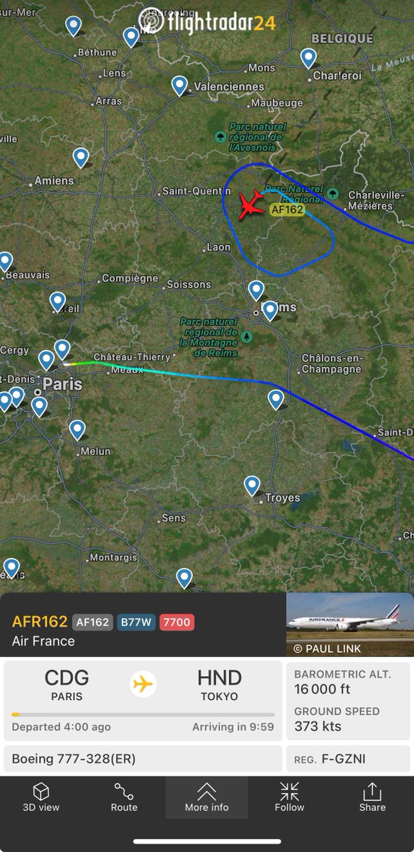 ✈️🆘↩️ #AirFrance flight #AF162 #AFR162 aircraft #B77W (F-GZNI) operating on April 18th, 2024 between #Paris #CharlesDeGaulle #CDG #LFPG 🇫🇷 and #Tokyo #Haneda #HND #RJTT 🇯🇵 has declared #emergency via #squawk7700 for as yet unknown reason and looks in a holding pattern before