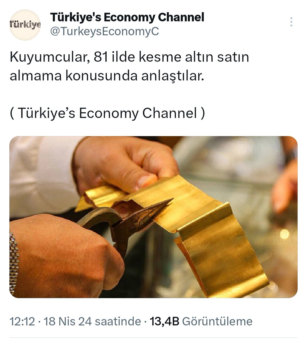 Aşağıdaki twitimden sonra gelen haberlere bakar mısınız? 

Siz kuyumcu değil çetesiniz

Burası kabile devleti değil. Bu altınları kim satıyorsa o geri alacak.
**
#gramaltın