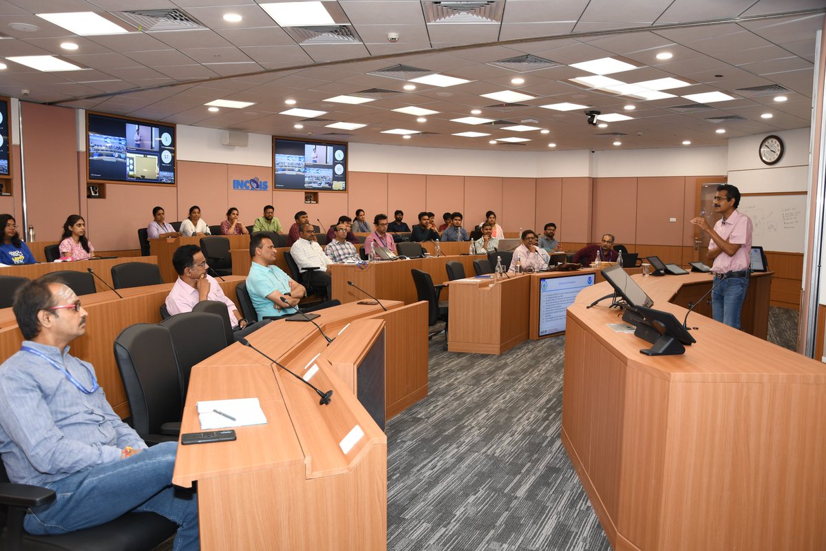incoismoes's tweet image. On 18 April’24 at #INCOISHyd,
Dr. G. J. Alaka, Jr. and Dr. S. Gopalakrishnan, Hurricane Research Division, NOAA/OAR/AOML, delivered insightful talks on how to advance hurricane prediction &amp;amp; its intensification problem over oceans,
#APHEX #TropicalCyclones #HurricaneForecast