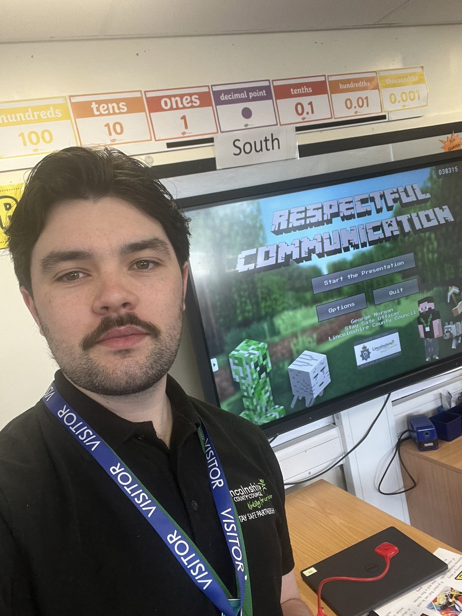 healthy_b0ys's tweet photo. A fantastic morning for me at @manorleas_year4 @manorleasjunior! 

I spoke to Year 4 about how we can show respect when communicating.

We played some games that looked at our Reading, Writing, Talking and Listening skills! 

#preventioninpartnership #healthyboys https://t.co/PmMi6Jizer