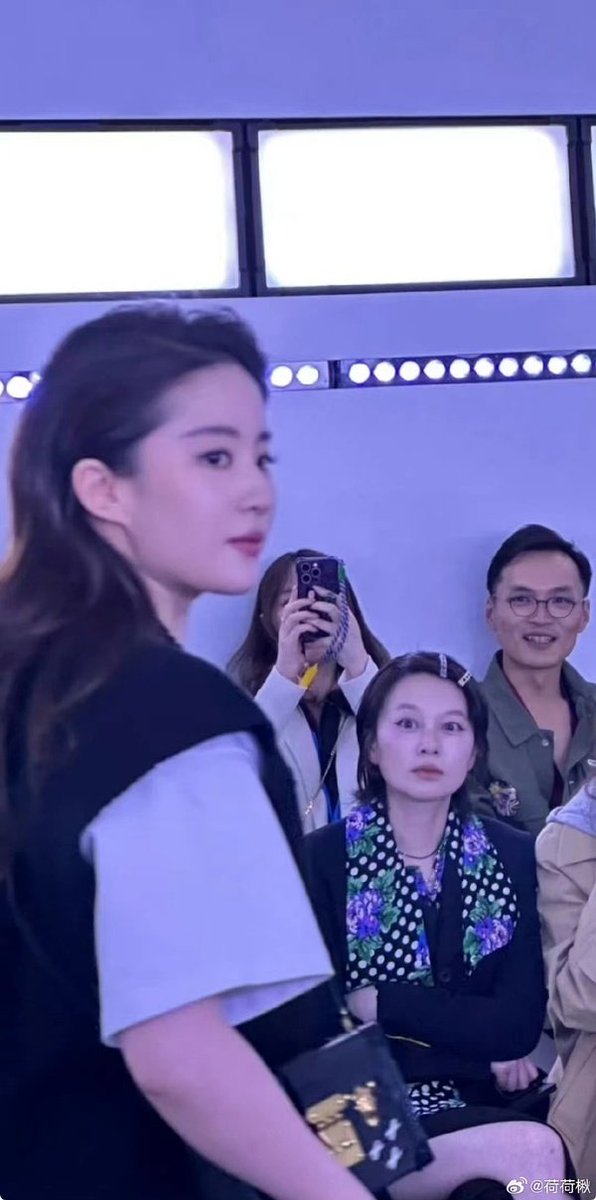 Those who have seen her will always that photos don't justify how beautiful she is in person... #LiuYiFei